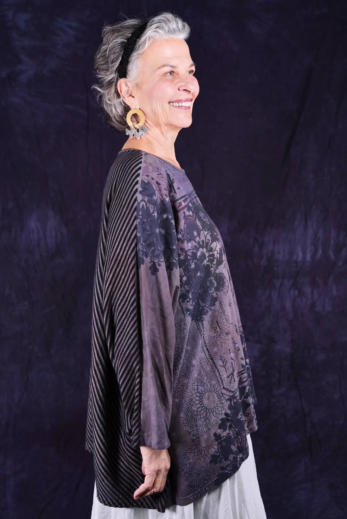 2331HD Poet Top Mystic Owl Fantastic Graphite