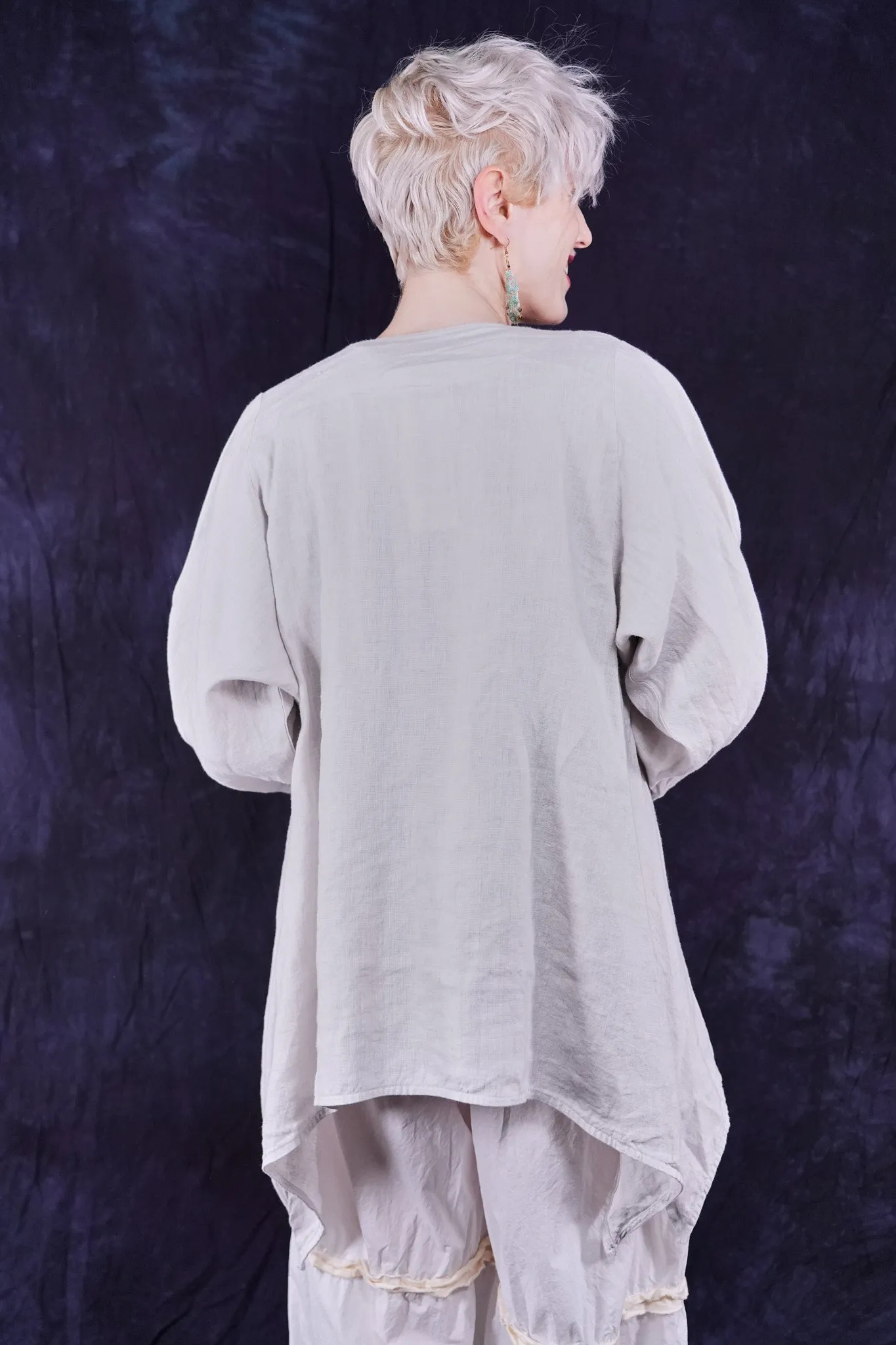 5289 Basque Cardigan Dove-U