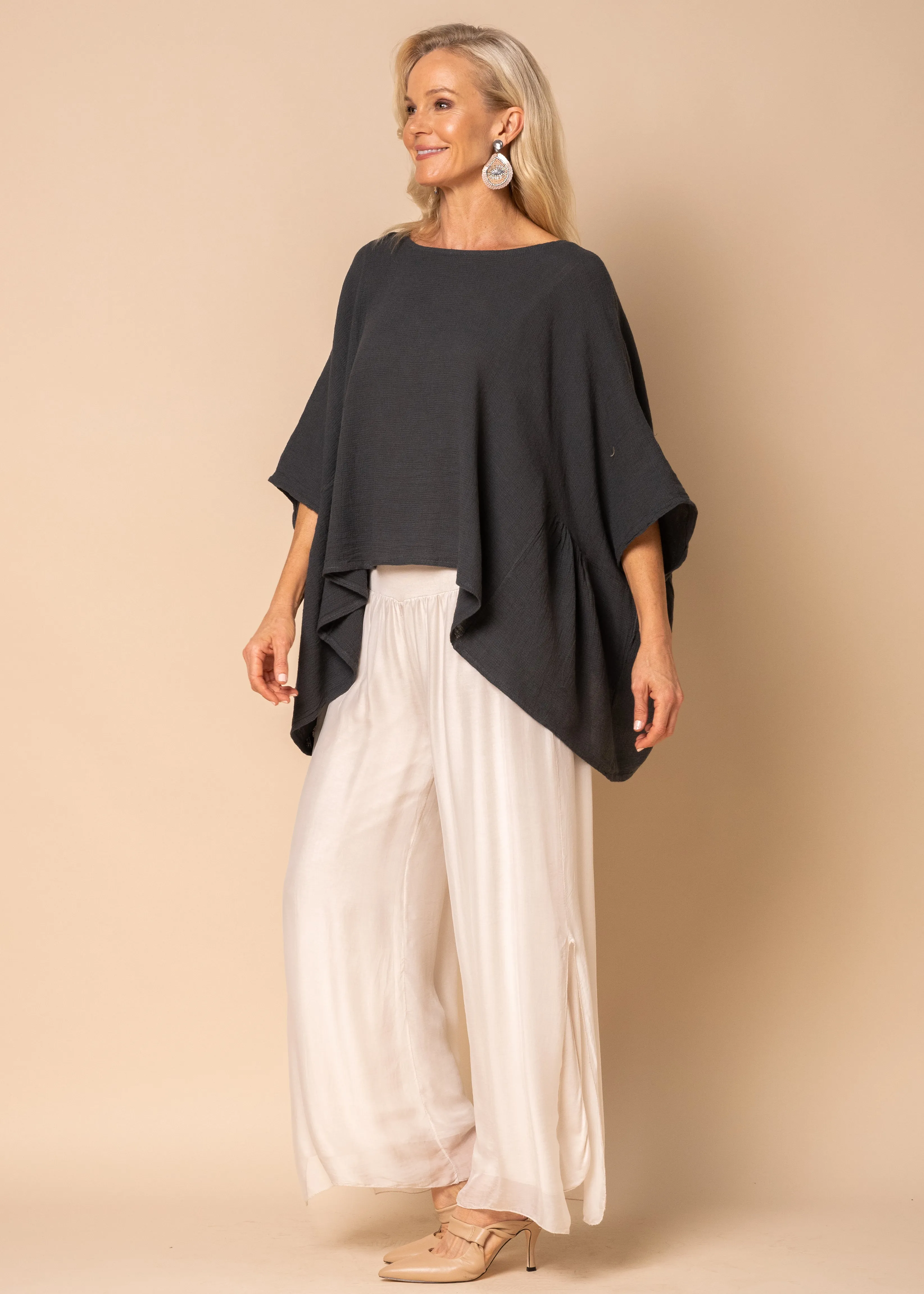 Anika Linen Top in Granite
