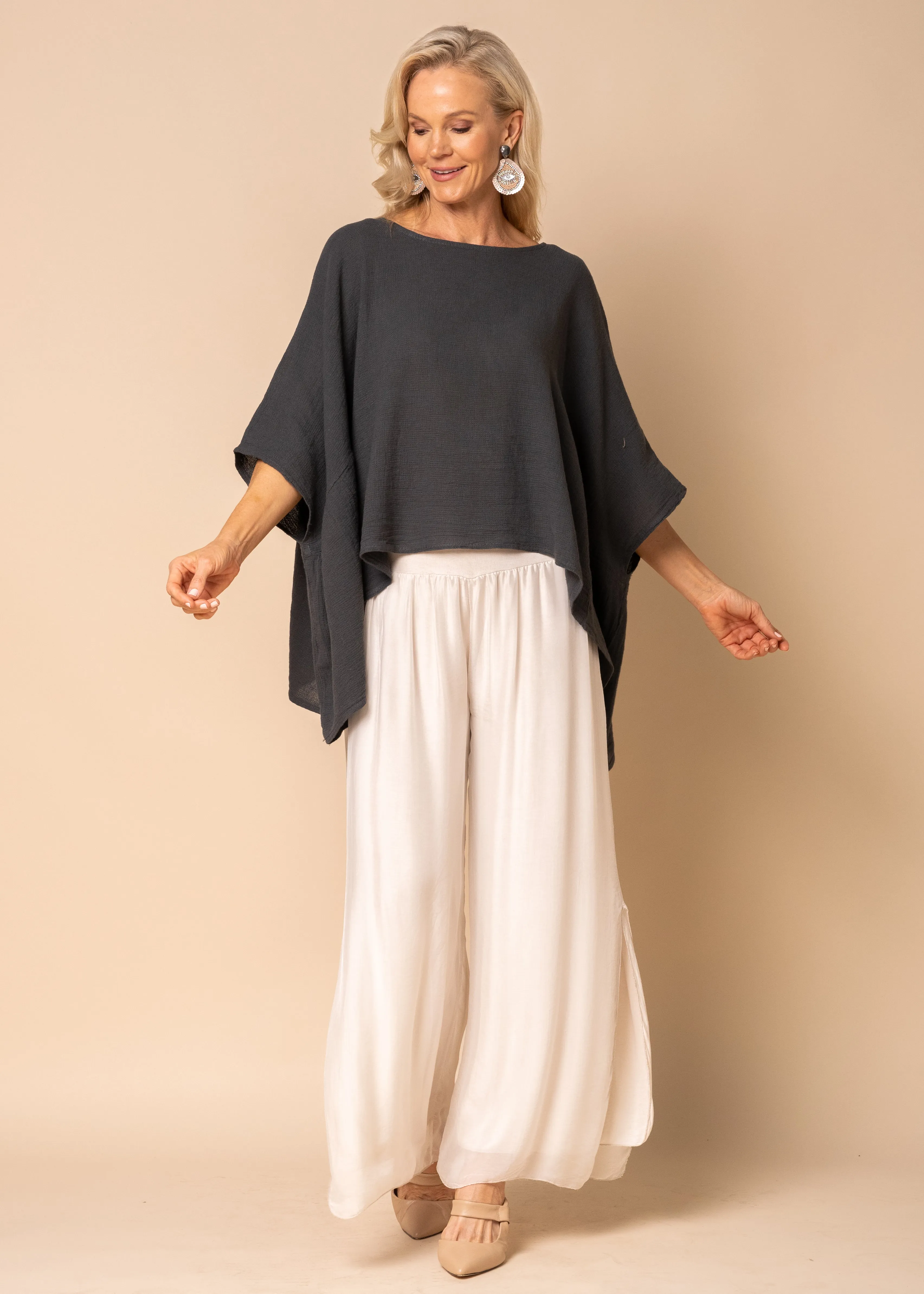 Anika Linen Top in Granite