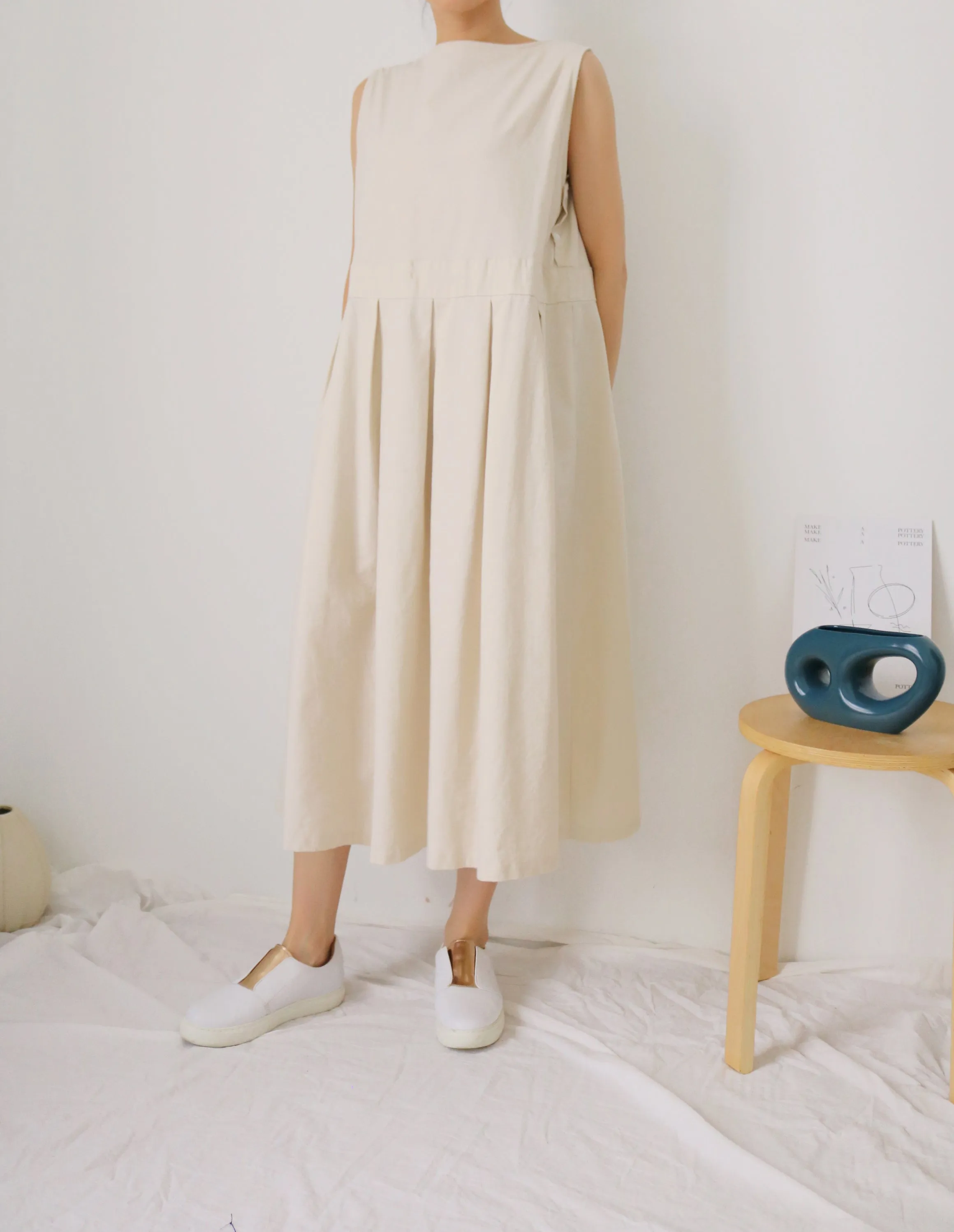 Artist Dress (Ships in 14 days.)-sold out