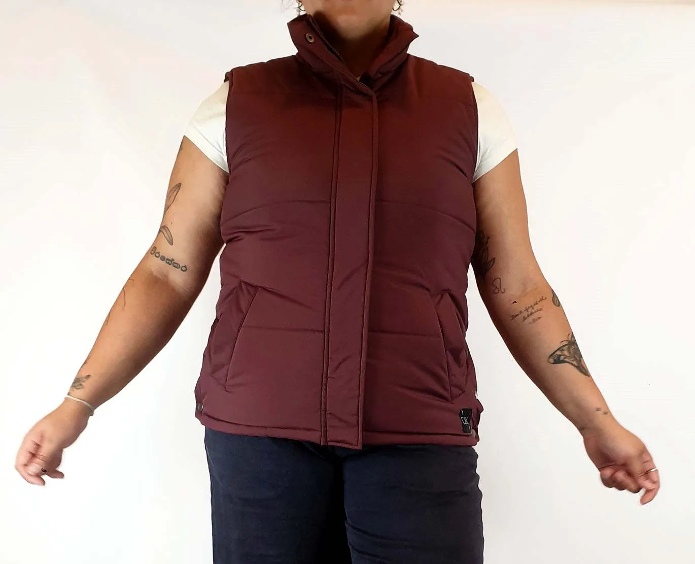 Chloe & Lola deep magenta red puffer vest size L