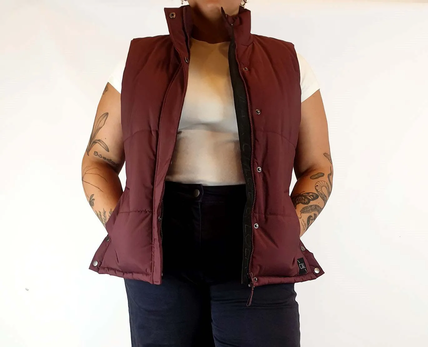 Chloe & Lola deep magenta red puffer vest size L