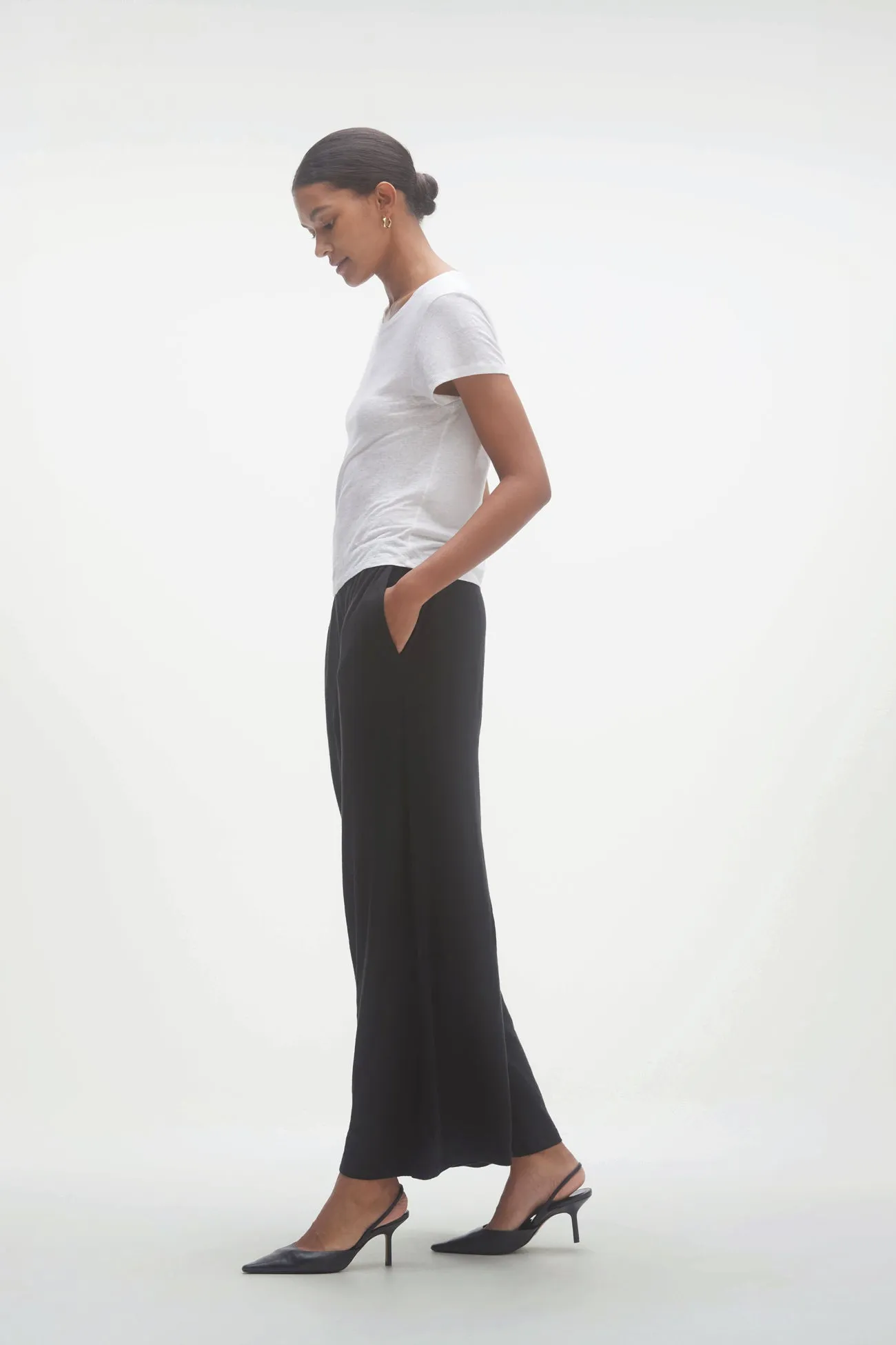 JAYNE LINEN CREW NECK