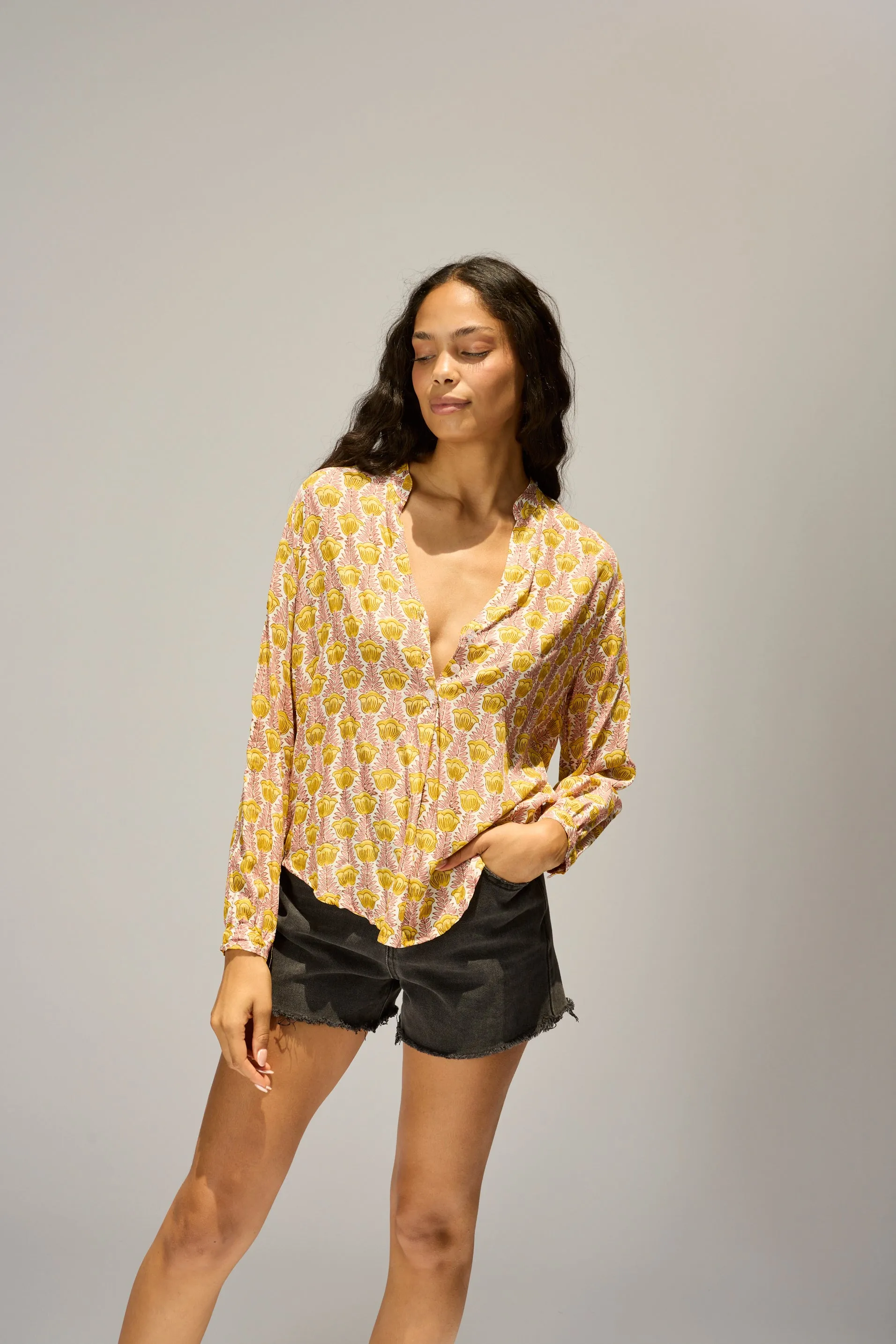 LESLIE SHIRT