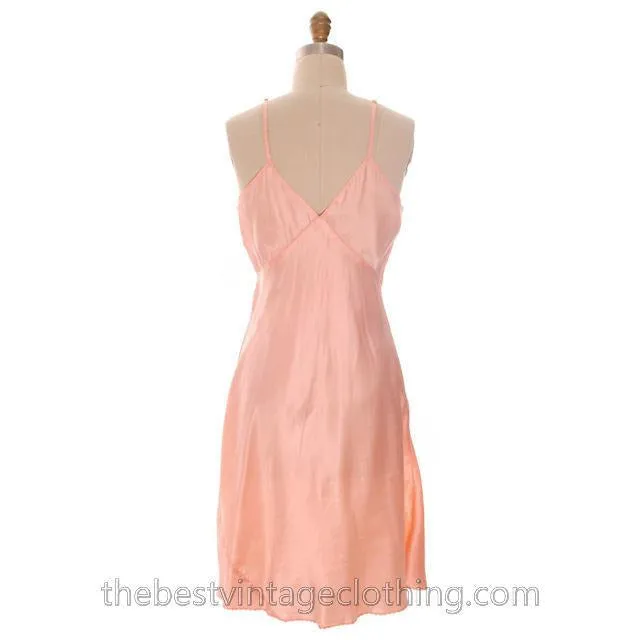 Lovely Vintage Lingerie Peach Rayon Satin Full Slip Bias Cut Never Worn 1940s 38 NOS