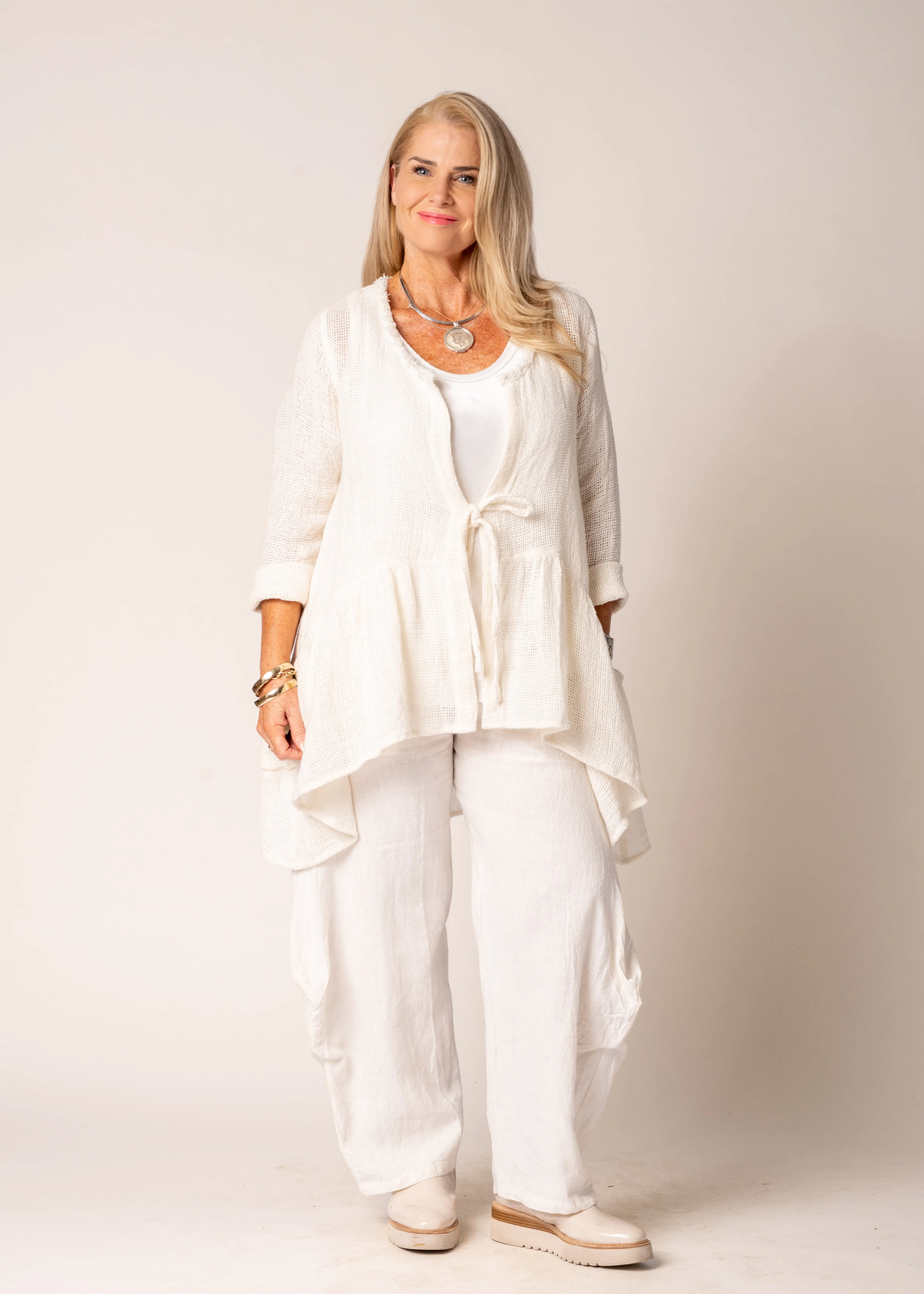 Maelis Linen Top in Cream