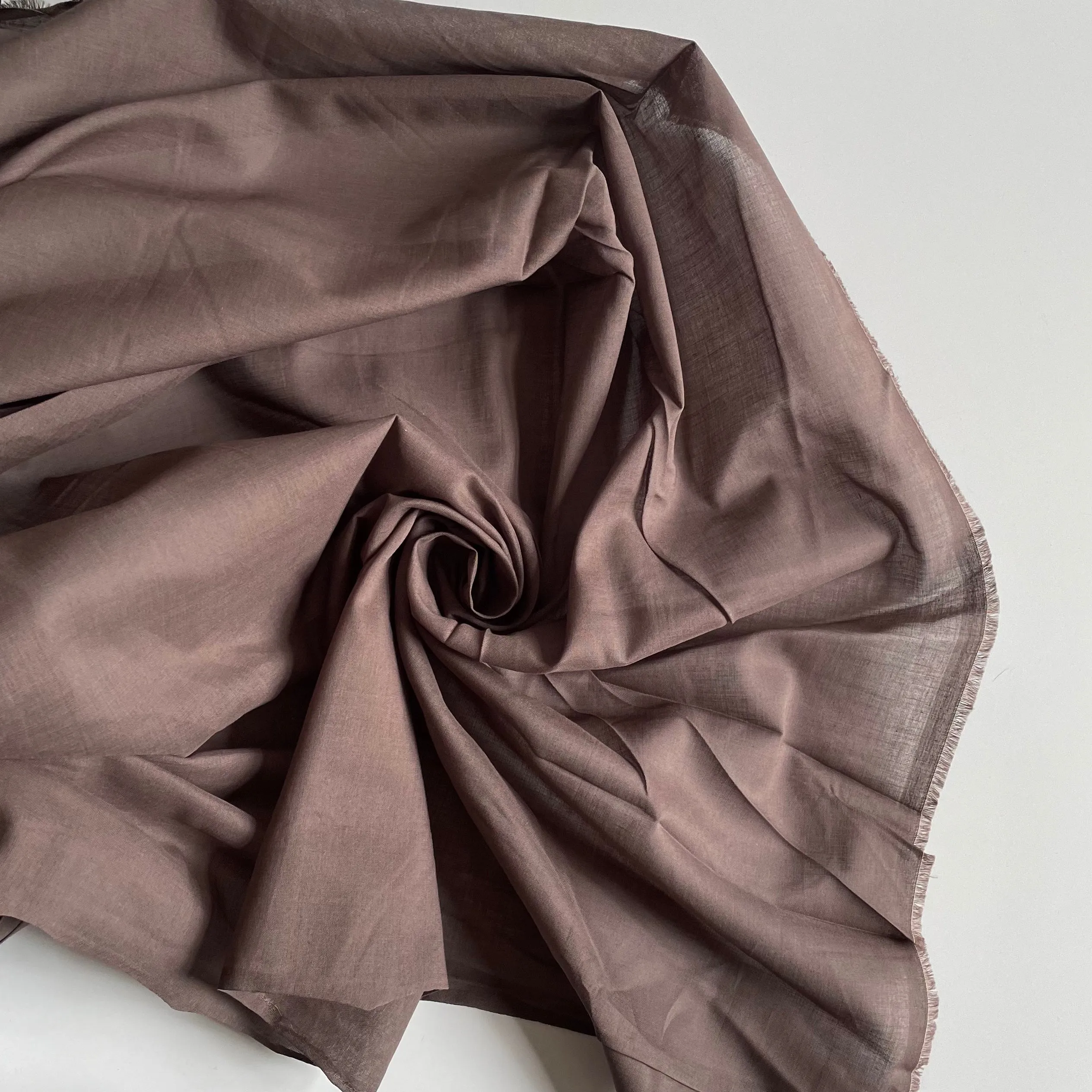 Merchant & Mills Fabric : Organic Cotton Voile - Mushroom