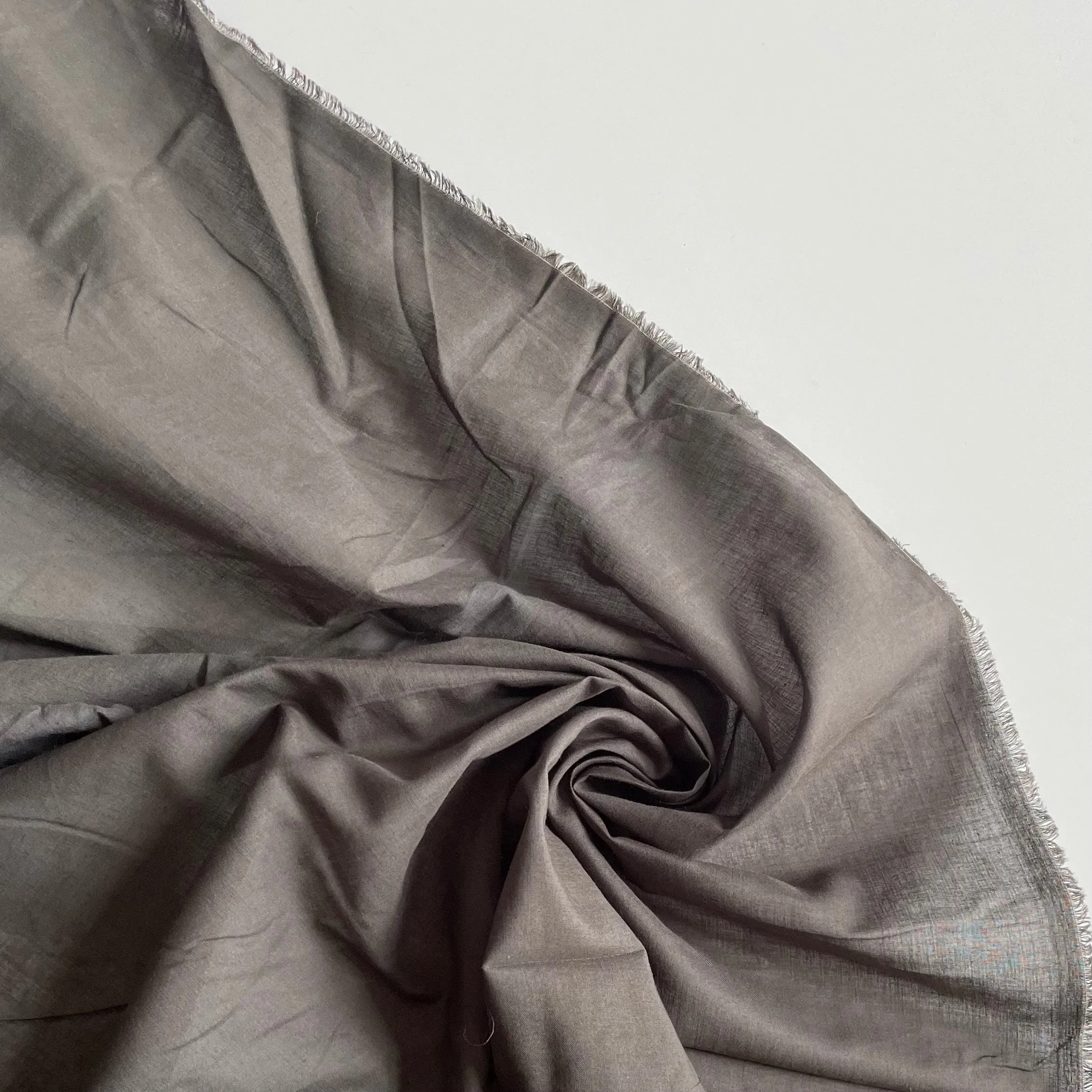 Merchant & Mills Fabric : Organic Cotton Voile - Payton