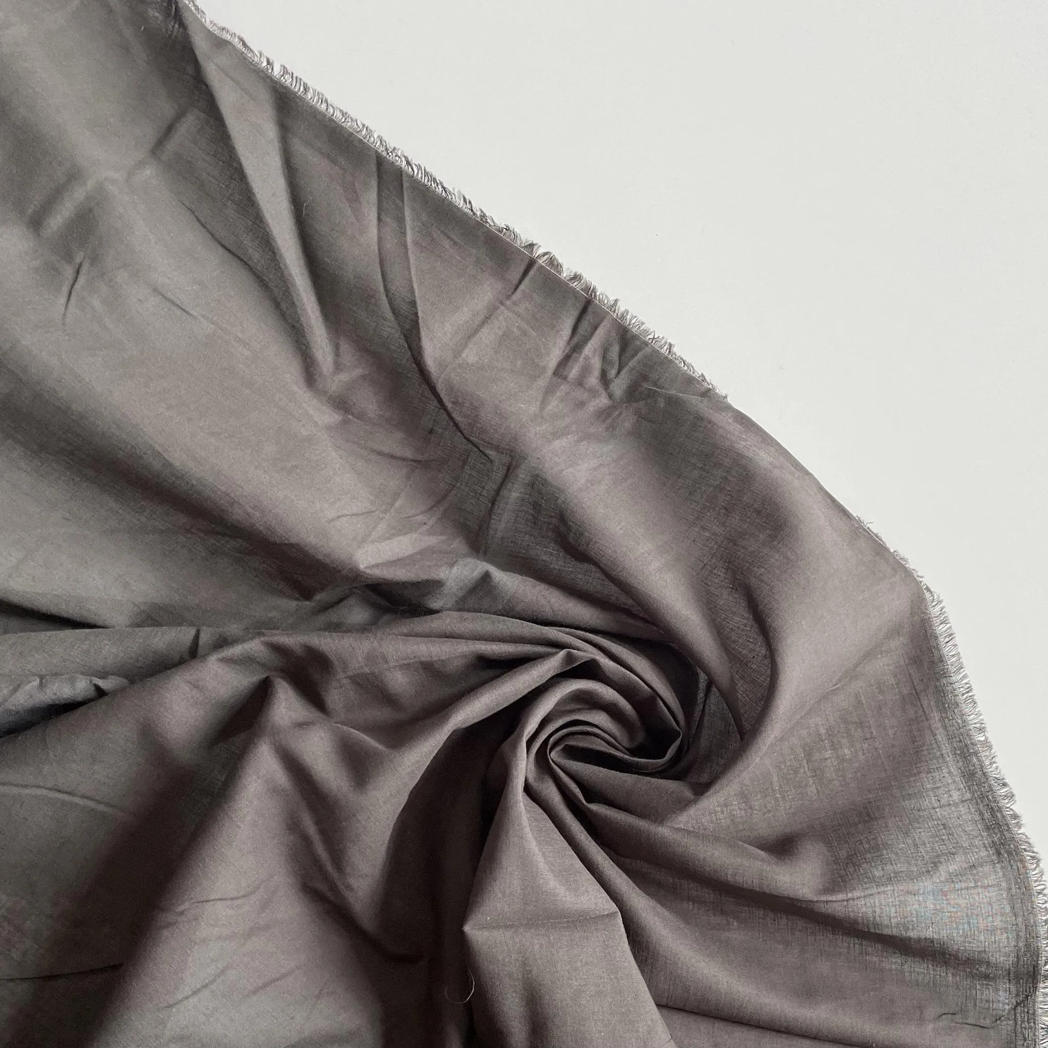 Merchant & Mills Fabric : Organic Cotton Voile - Payton