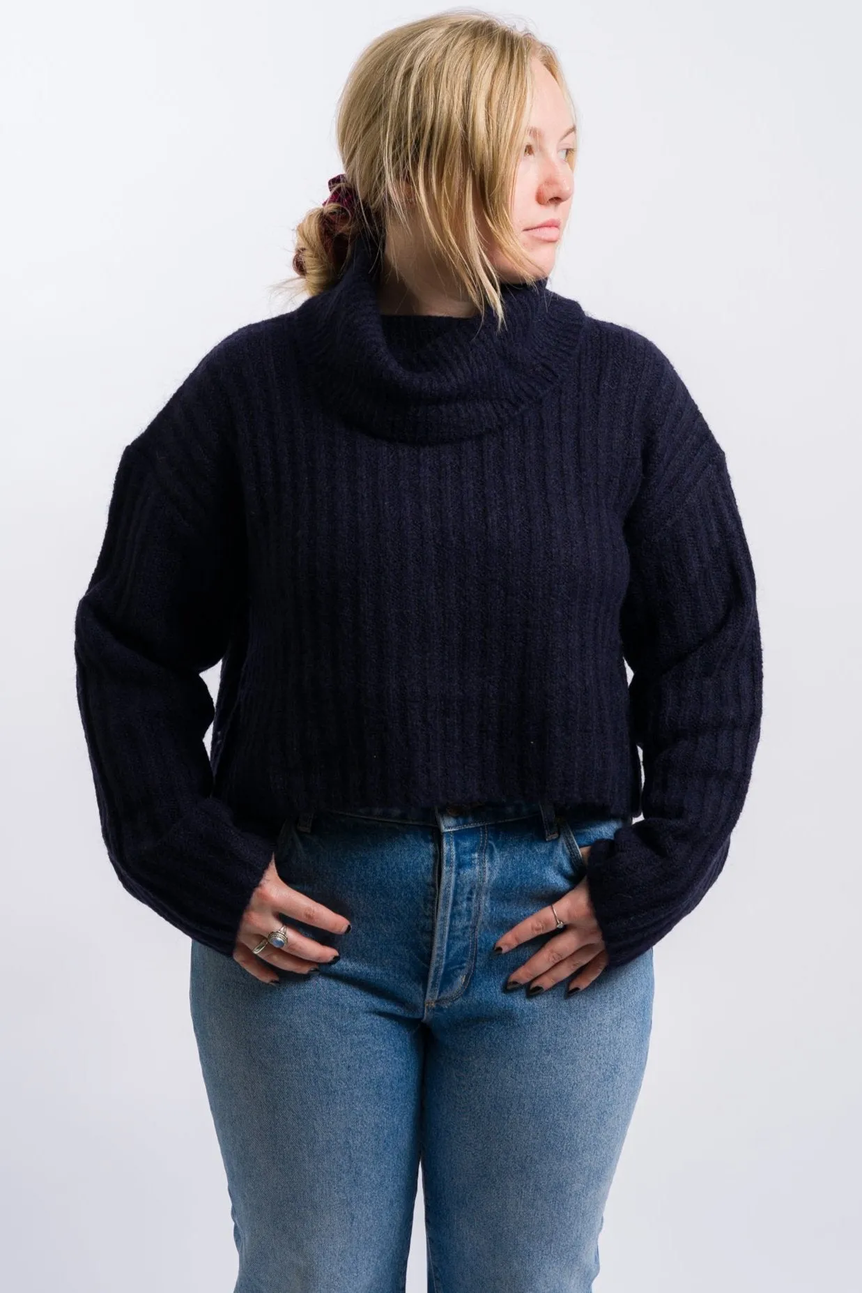 Nia Bruni Turtleneck Knit Sweater - Navy