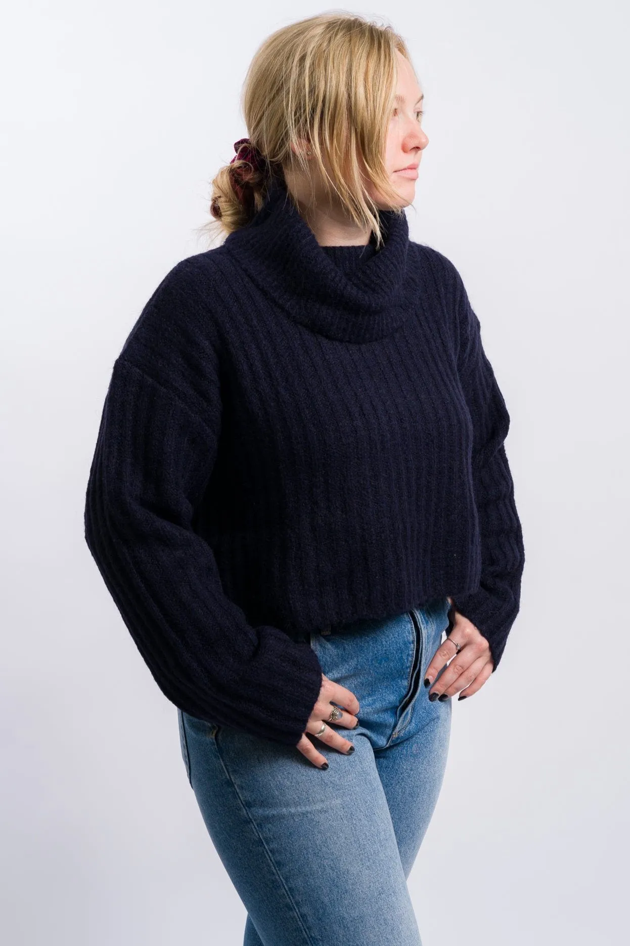 Nia Bruni Turtleneck Knit Sweater - Navy