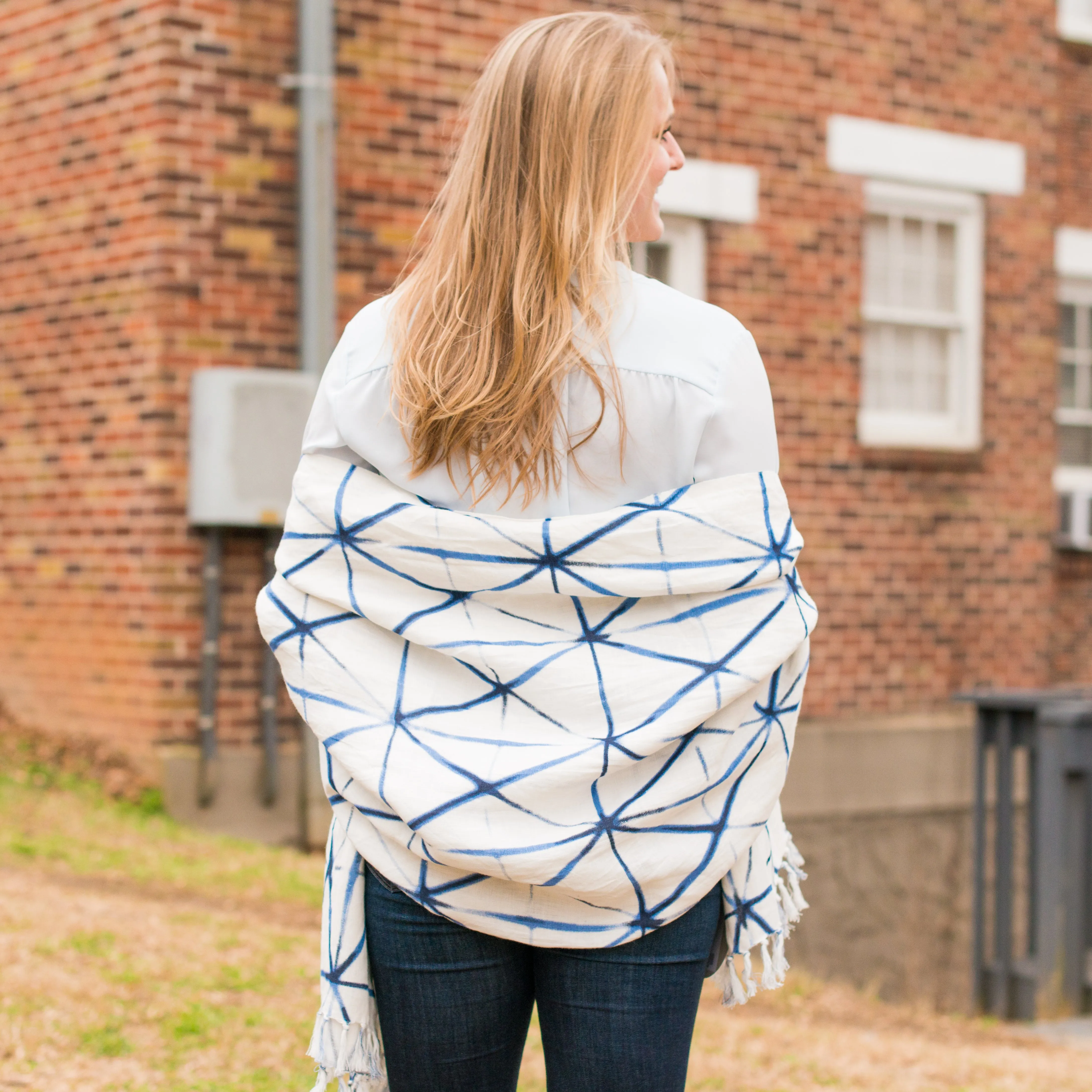 Shibori Clamp Linen Throw
