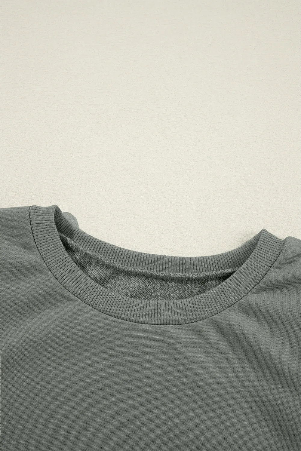 Solid Sleeve Round Neck Sweatshirt