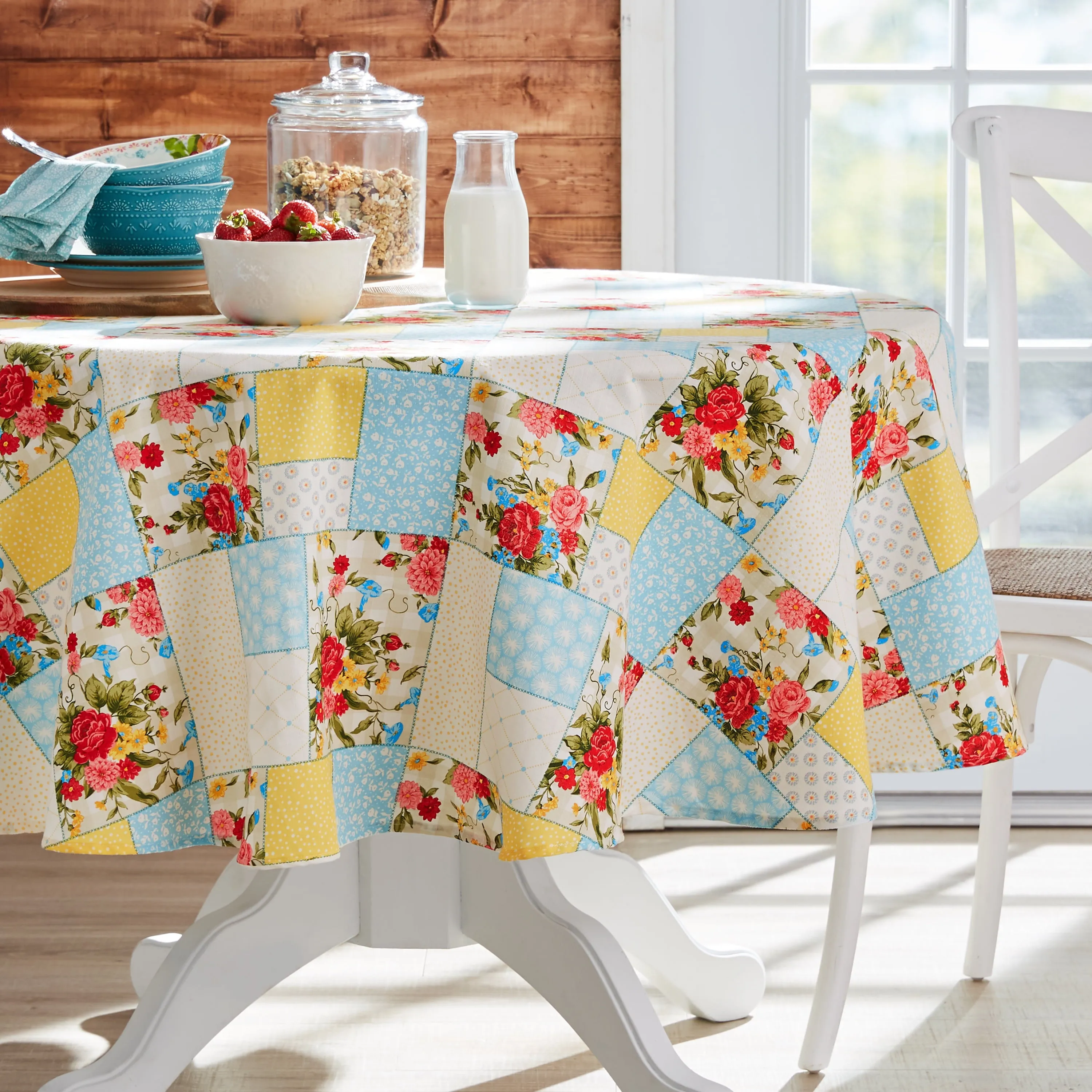 The Pioneer Woman Sweet Rose Patchwork Tablecloth 70" Round Country Farmhouse