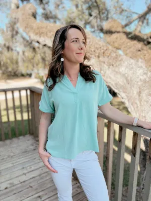 Turn Around Mint Top